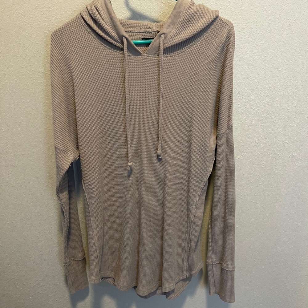 Abercrombie & Fitch — Women’s Waffle Hoodie